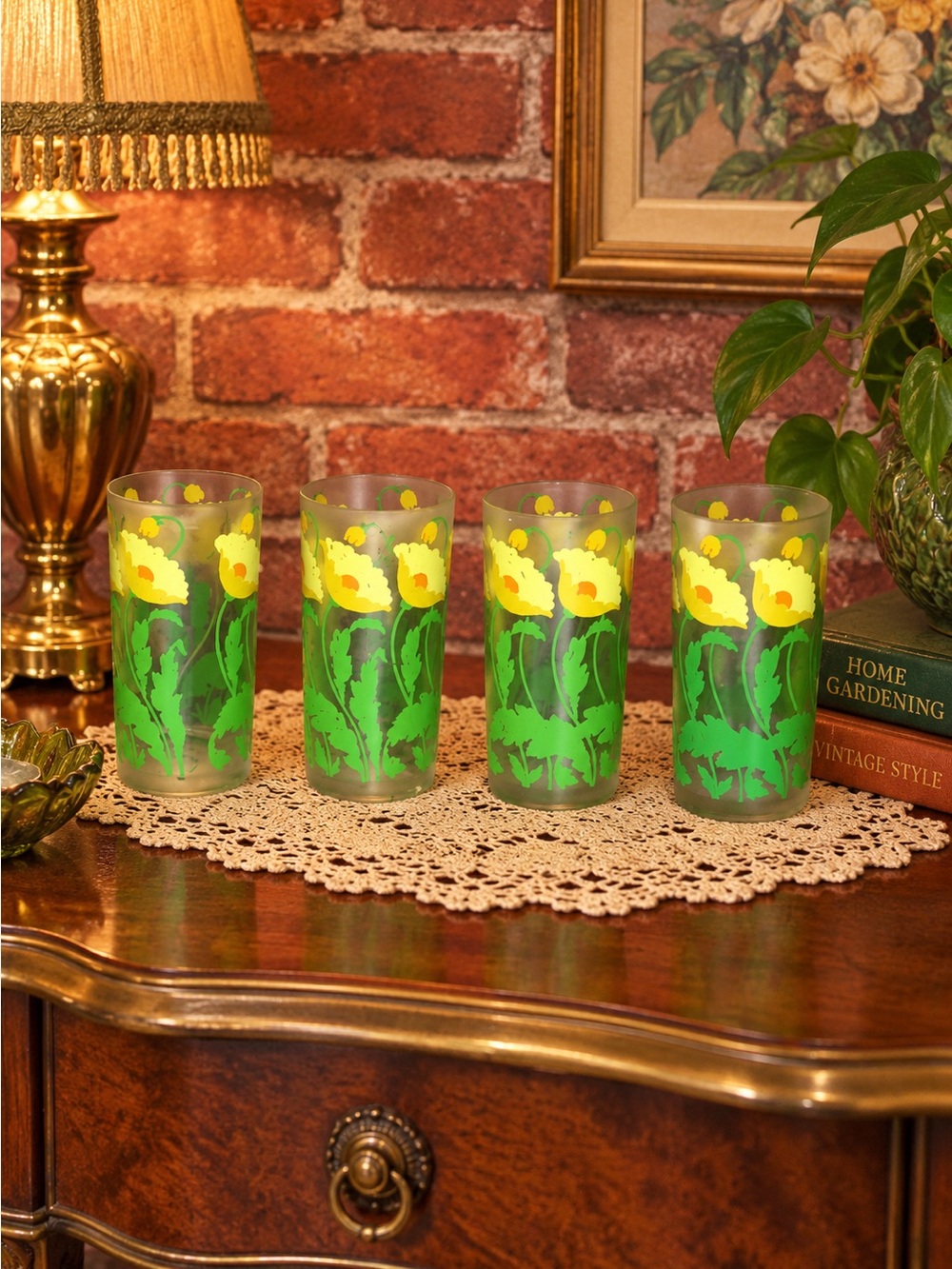 Vintage MCM Set of 4 H.J.Stotter Acrylic Plastic Yellow Poppy High Ball Tumblers